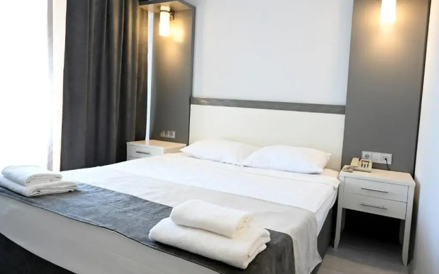 Hotel Roxx Royal
