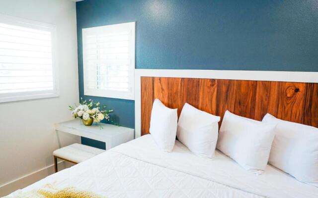 Ivory Sands Beach Suites