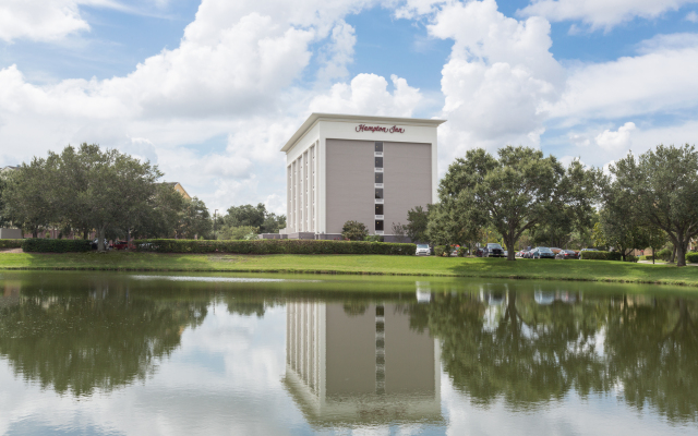 Hampton Inn Orlando-International Airport