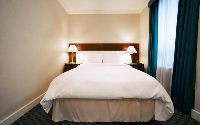 Hotel Stanford
