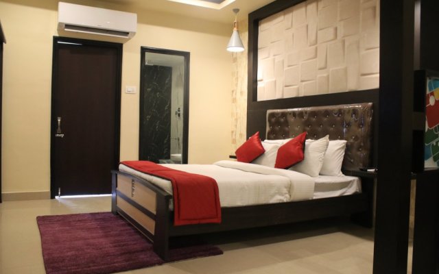 Отель Sathyam Grand Resort