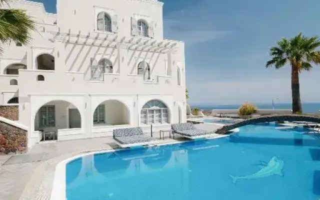 Blue Arise Fira Hotel