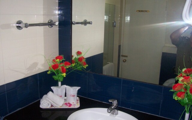 Hotel Laavish