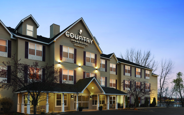 Country Inn & Suites by Radisson, Schaumburg, IL