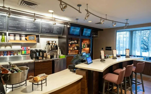 Courtyard by Marriott Cleveland Willoughby