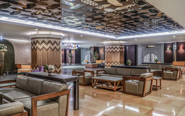 Royal Taj Mahal - All Inclusive