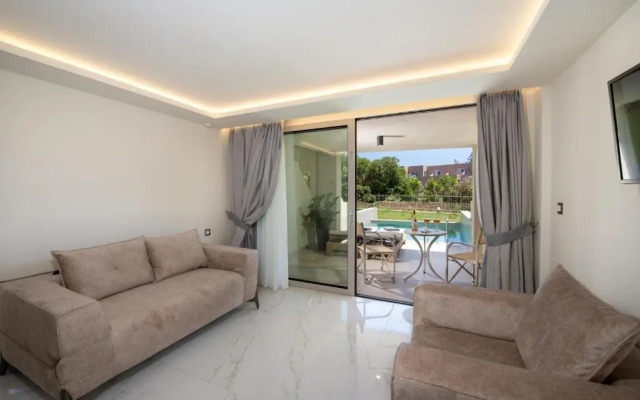 Vantaris Luxury Beach Resort