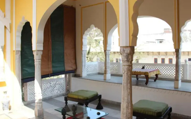Dera Mandawa Hotel
