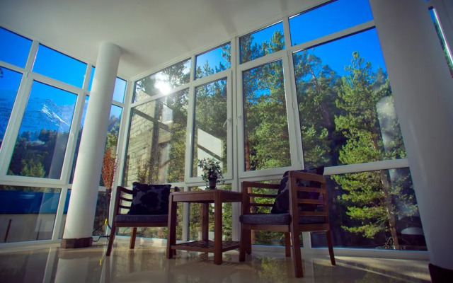 Отель ЖанТамАль