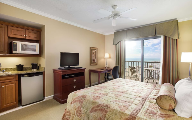 Royale Palms Condominiums