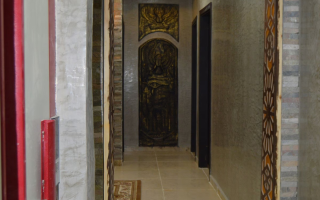 Comfort Pyramids inn