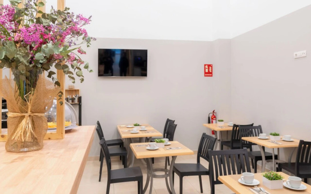 Hotel La City Mercado