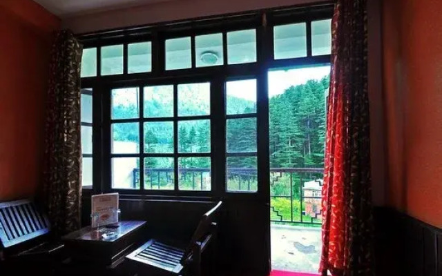 Hotel Devidyar