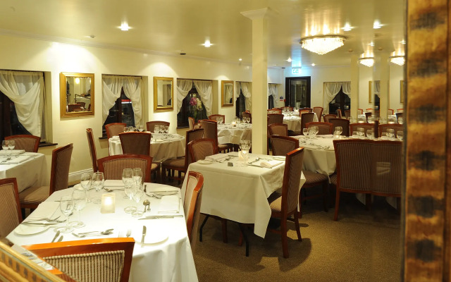 La Fontana Italian Restaurant With Rooms