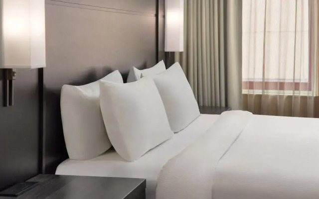 Residence Inn by Marriott Washington, DC Downtown