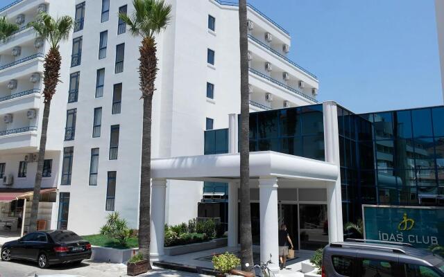 Idas Club Hotel