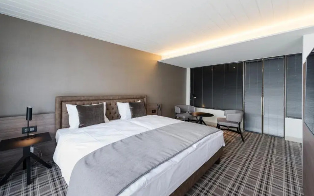 Ambassador Boutique Hotel