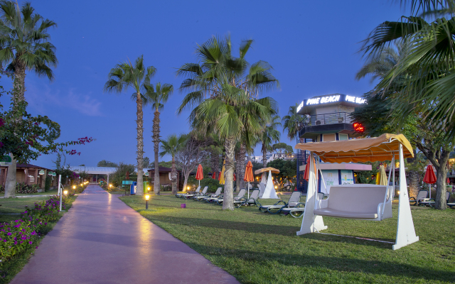 Pine Beach Belek