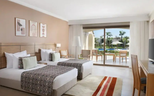 Chalet in Little Venice Golf Resort