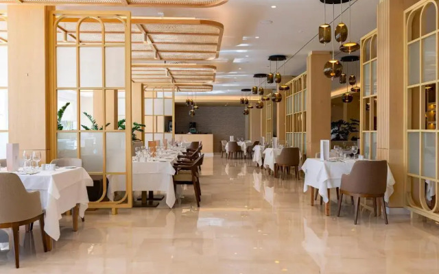 Hipotels Barrosa Palace & SPA