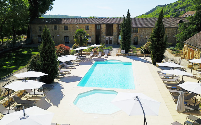 Domaine du Château de Monrecour – Hôtel et Restaurant