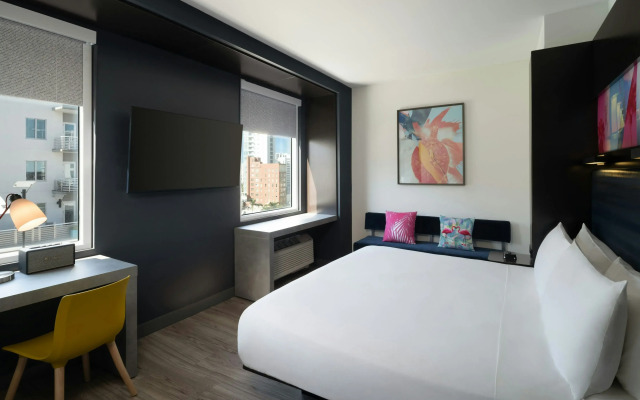 Aloft Sarasota