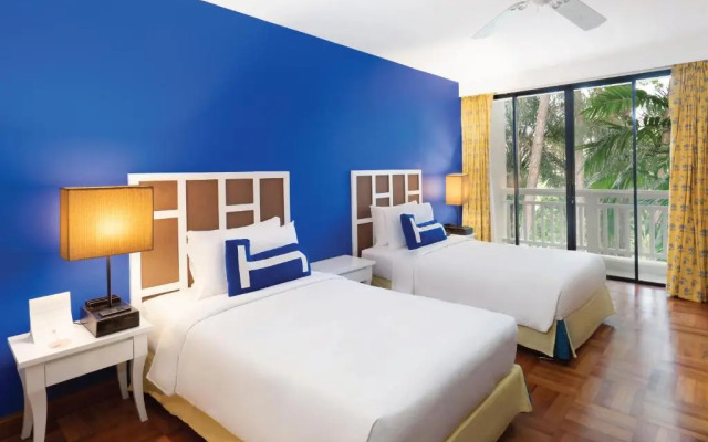 Homm Suites Laguna