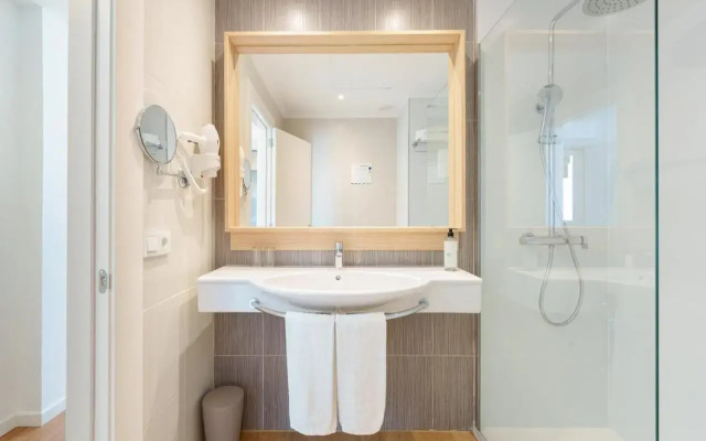 Hotel Ferrer Concord