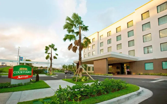 Courtyard by Marriott Panama Metromall