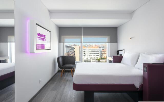 YOTEL Porto