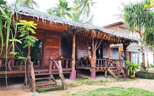 Golden Pearl Beach Resort