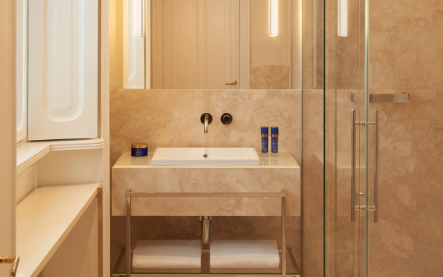 Amabilia Suites