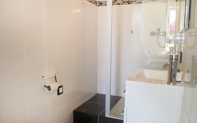 Les Calanques Ii - Inh 23810