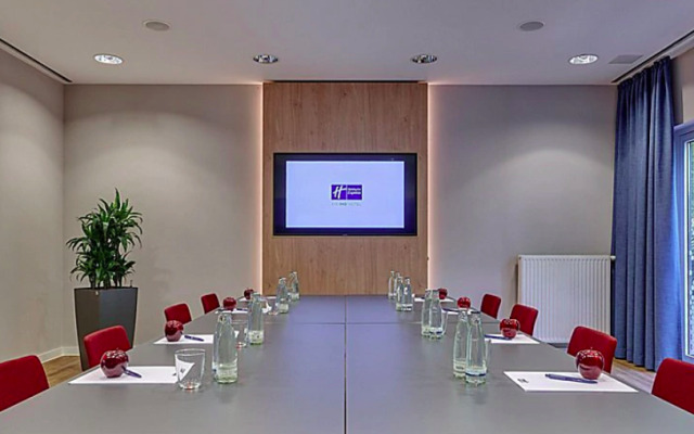 Holiday Inn Express Köln-Troisdorf by IHG