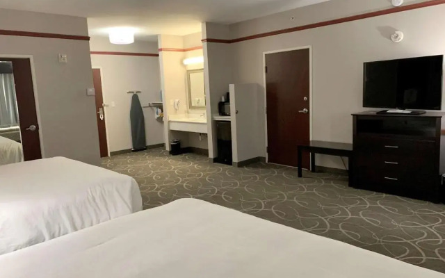 Best Western Limestone Inn & Suites