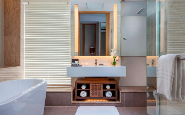 Courtyard By Marriott Bali Seminyak Resort