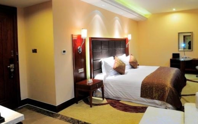 Zhuji Tongsheng Hotel