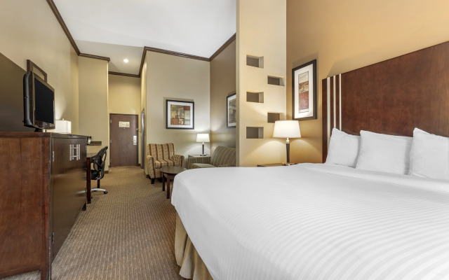 Best Western Plus Texoma Hotel & Suites