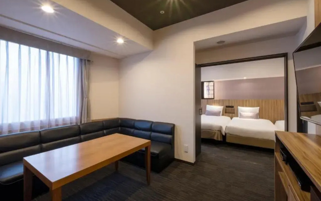 Hundred Stay Tokyo Shinjuku	Hotel