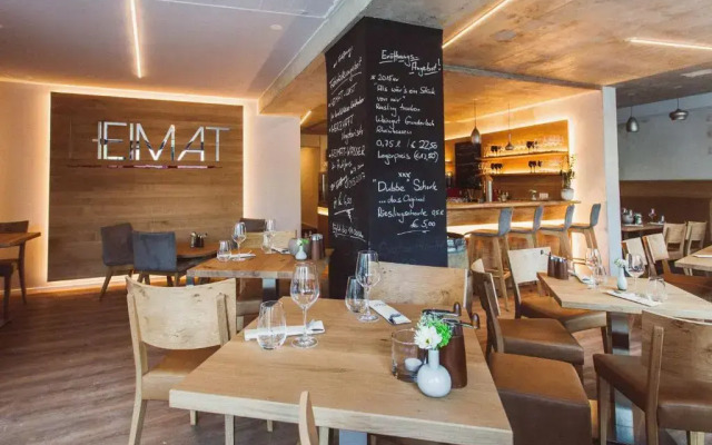 HEIMAT | Hotel & Boarding House