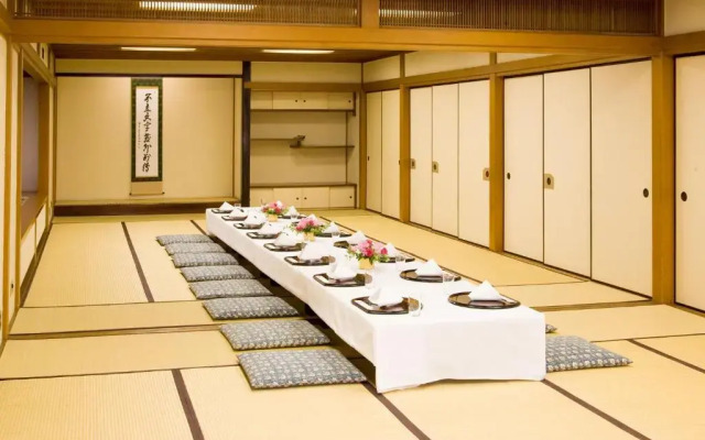 Tokyo Grand Hotel