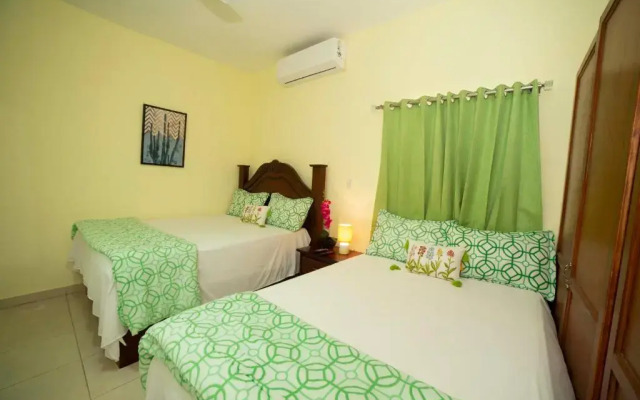 Enrique Hotel 