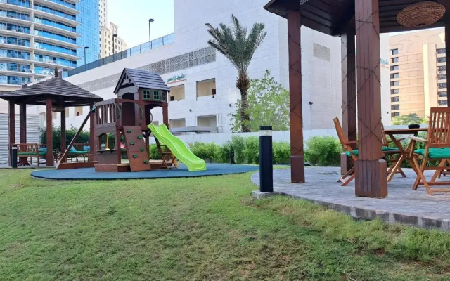 Barcelo Residences Dubai Marina