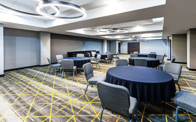 Holiday Inn Stillwater - University West by IHG
