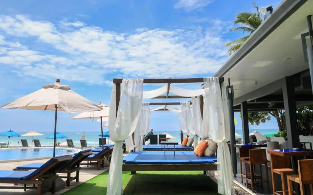 KC Beach Club & Pool Villas