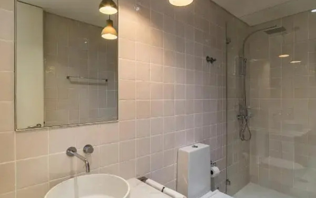 Gallery Hostel