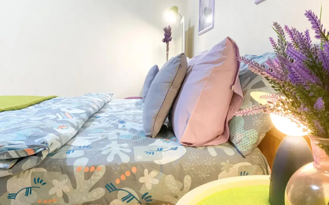 Apartamenty Scast'e zit' v centre Sevastopola na ul. Bol'saa Morskaa, d.41