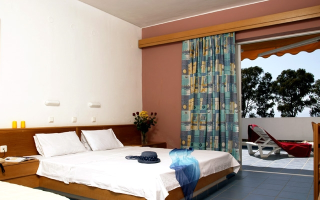 Iria Mare Holiday Club