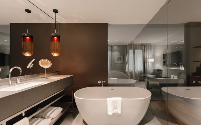 Boho Budapest, Small Luxury Hotels