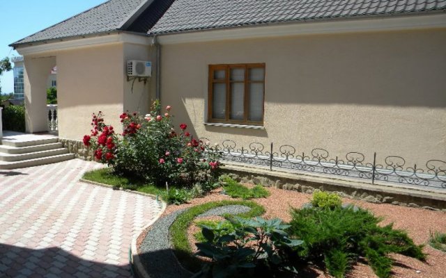 Guest House Chernomoroff